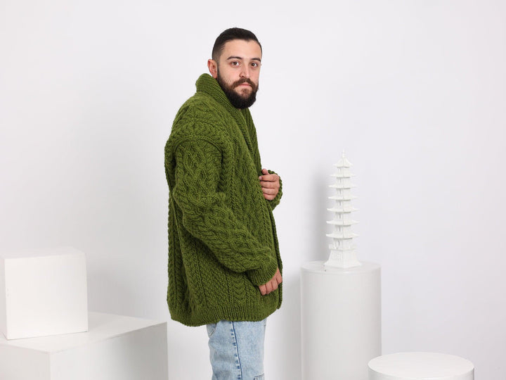 Green Men’s Cardigan – Hand-Knitted 100% Wool Chunky Knit Jacket T1645