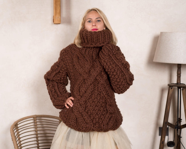 Brown Cable Knit Sweater – Hand-Knitted Cozy Winter Pullover T813M