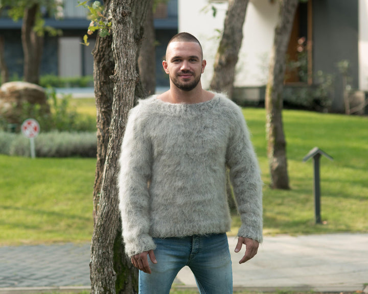 Super Fluffy Italian Sweater – Hand-Knitted from Kid Mohair, Yak, Alpaca & Fine Merino Wool T873M