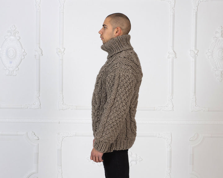 5-Strand Itchy Wool Sweater – Hand-Knitted Raw Wool Cable Knit Jumper T970