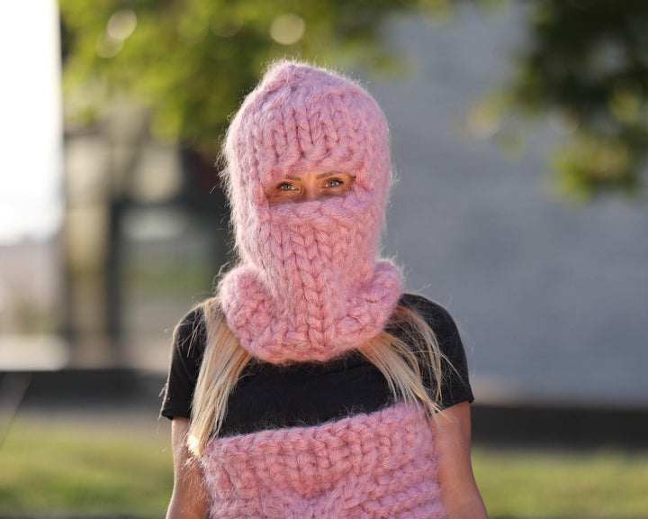 30-Strand Mohair Balaclava – Hand Knitted Chunky Winter Hat T1455