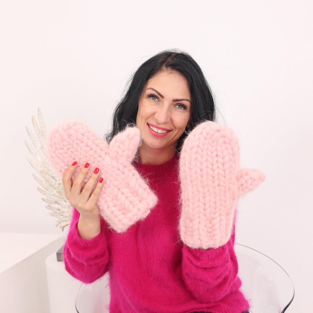 Pink Mohair Mittens – Hand Knitted Extra Chunky Fluffy Gloves T1624