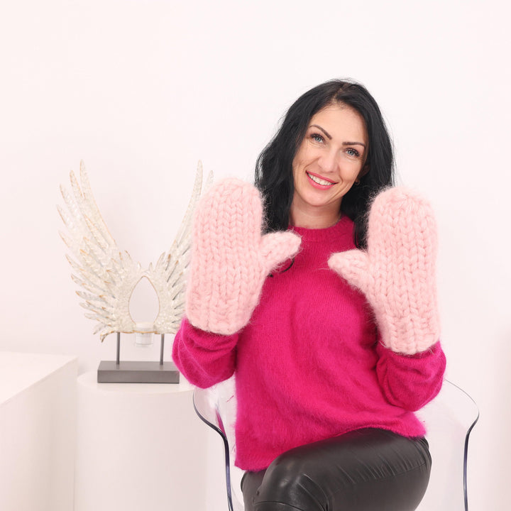 Pink Mohair Mittens – Hand Knitted Extra Chunky Fluffy Gloves T1624