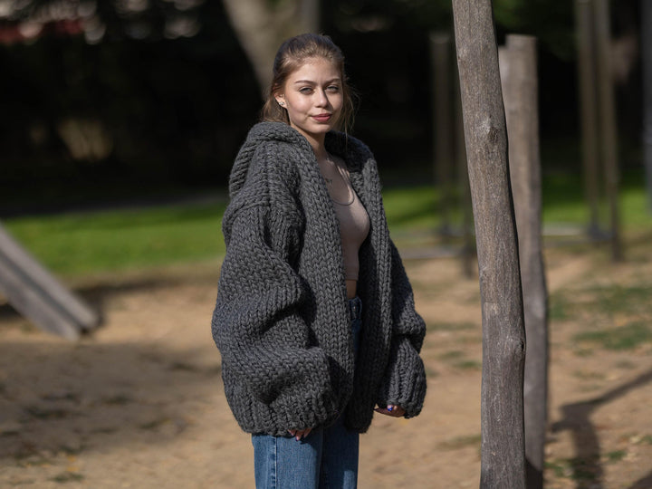 Chunky Wool Cardigan – Hand Knitted Fully Zipped Jacket T1286