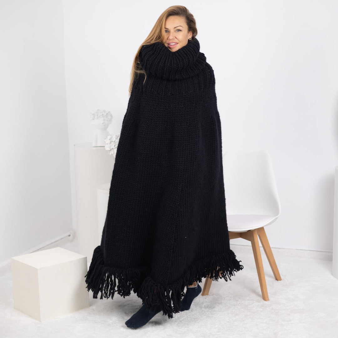 Black Wool Poncho – Hand Knitted Chunky Knit with 80 cm Turtleneck T1754