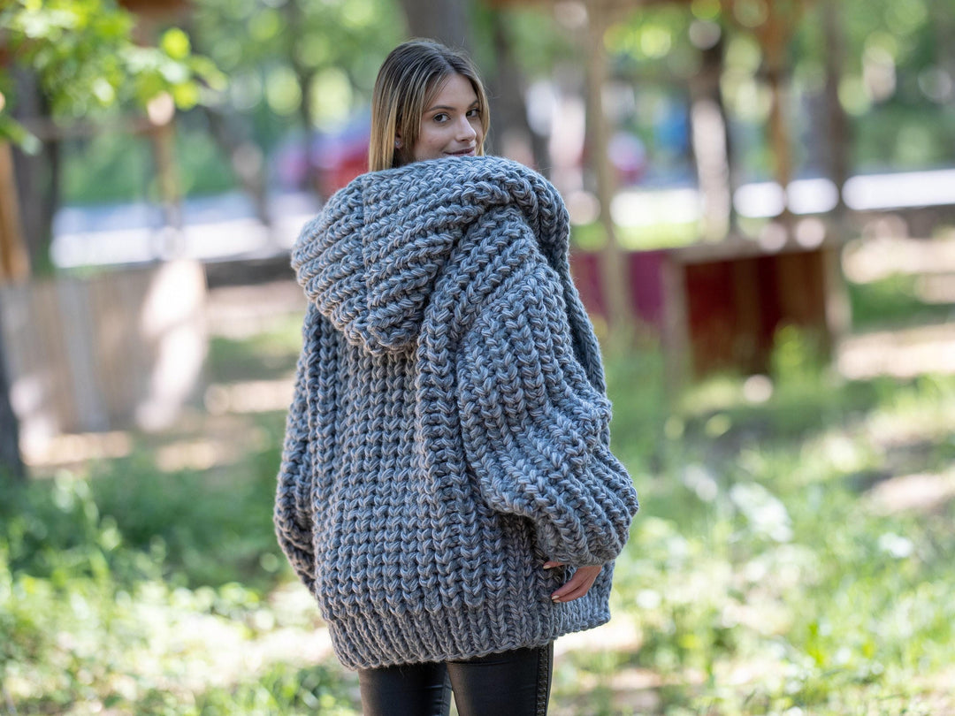 Extra Chunky Cardigan – 14-Strand Hand Knitted Alpaca Merino Wool Blend T1210
