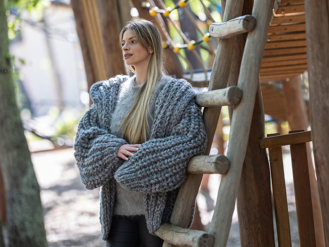 Extra Chunky Cardigan – 14-Strand Hand Knitted Alpaca Merino Wool Blend T1210