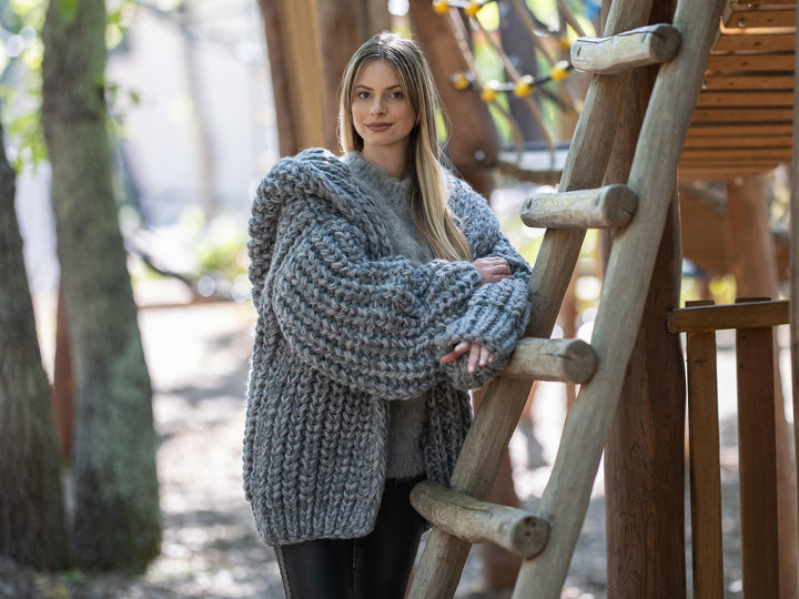 Extra Chunky Cardigan – 14-Strand Hand Knitted Alpaca Merino Wool Blend T1210