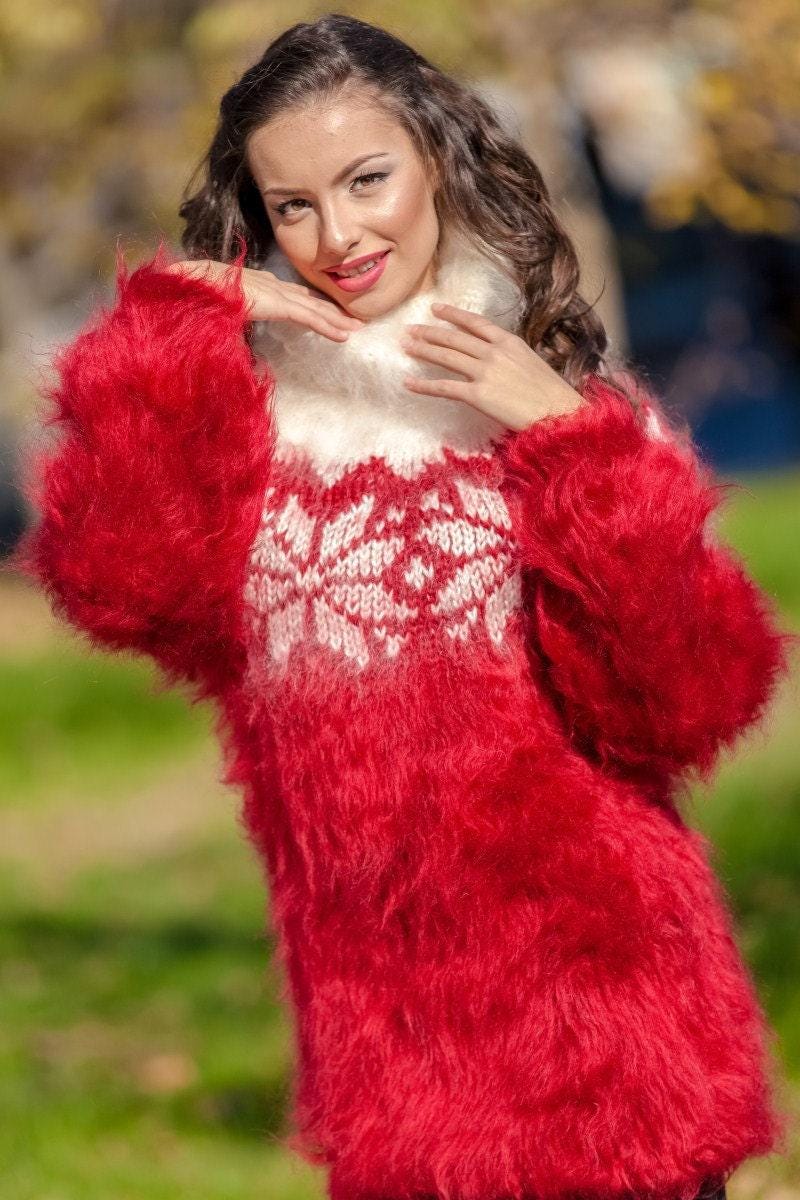 Red Mohair Sweater – Chunky Hand Knitted Nordic Wool Pullover T382