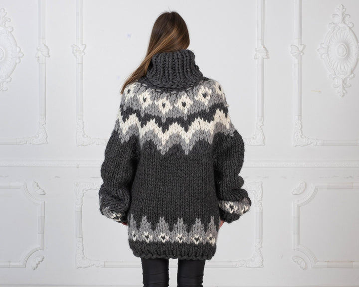 Super Chunky Nordic Wool Sweater, Hand Knitted Thick Icelandic Pullover T978