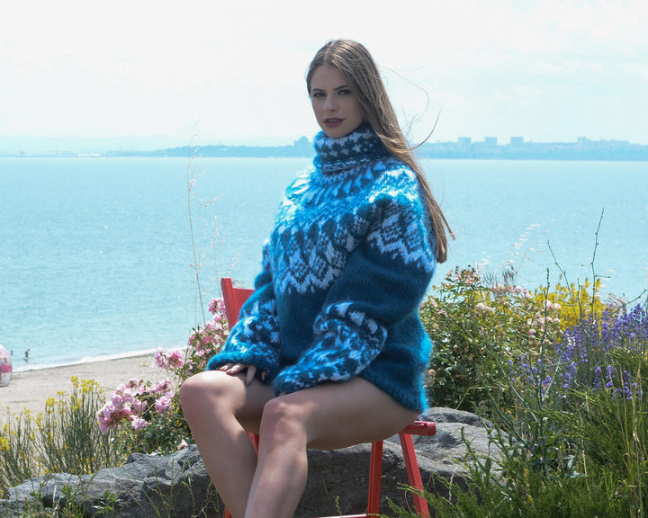 Icelandic Mohair Sweater – Hand Knitted Nordic Lopi Turtleneck Pullover T799W