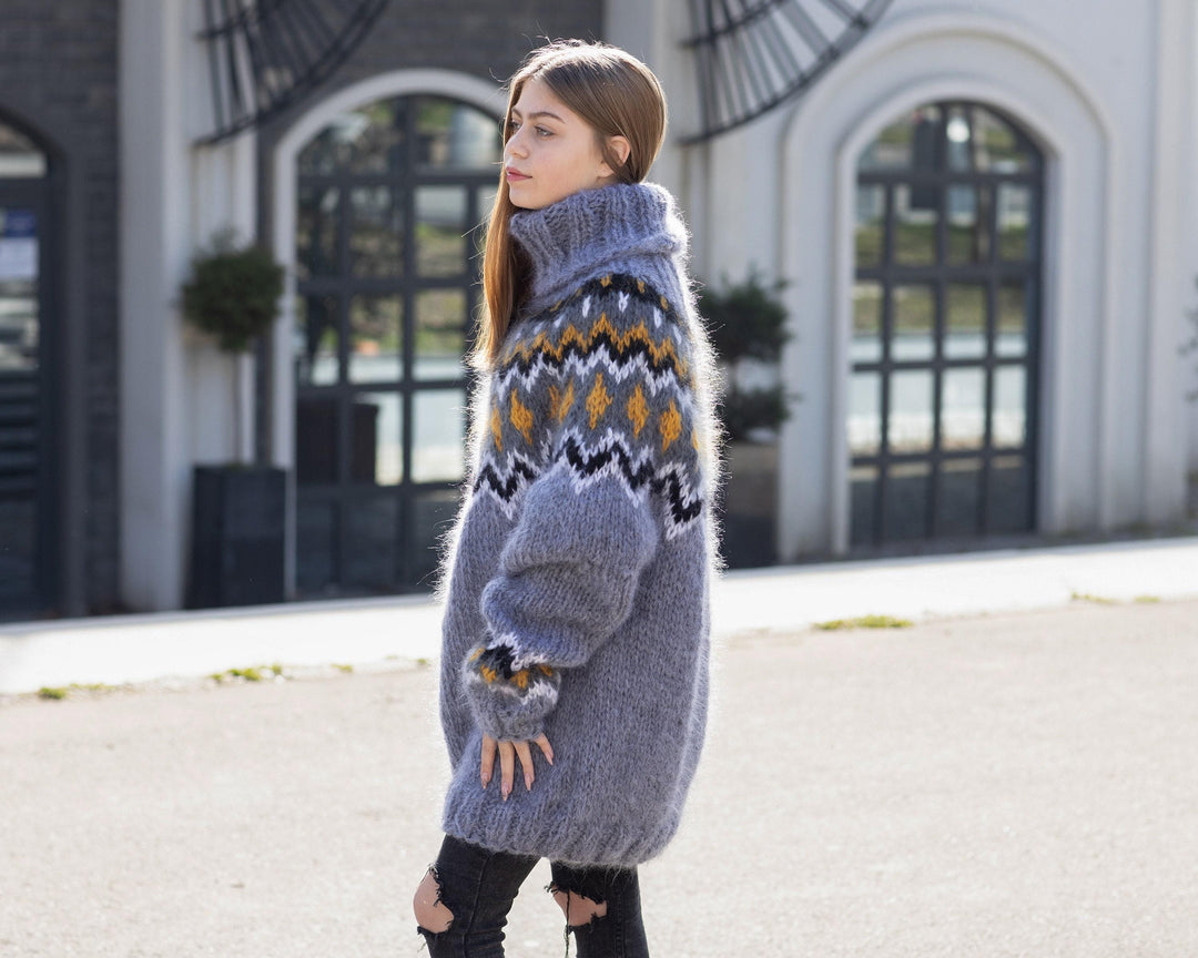 Gray Icelandic Mohair Sweater – Hand Knitted Lopapeysa Wool Pullover T1033