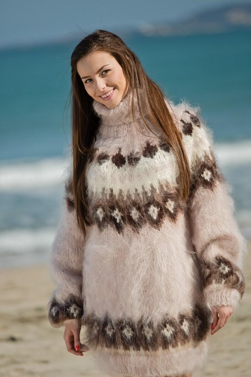 Beige Mohair Sweater – Hand Knitted Icelandic Nordic Pullover T135