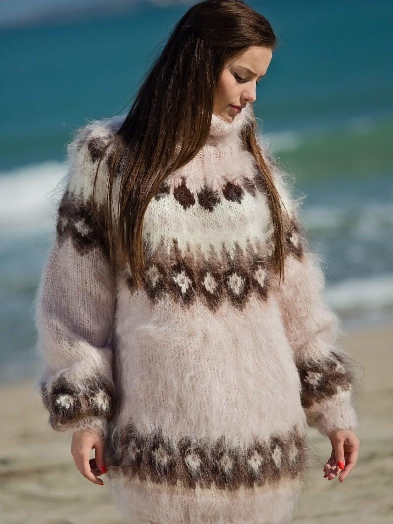 Beige Mohair Sweater – Hand Knitted Icelandic Nordic Pullover T135