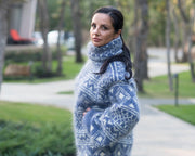Blauer Mohairpullover – Handgestrickter isländischer nordischer Pullover T835W