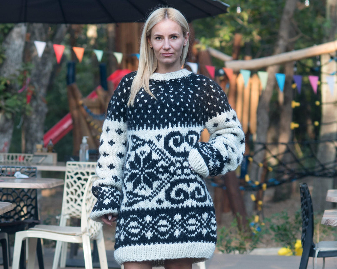 Icelandic Wool Sweater, Hand Knitted Norwegian Style Pullover T819