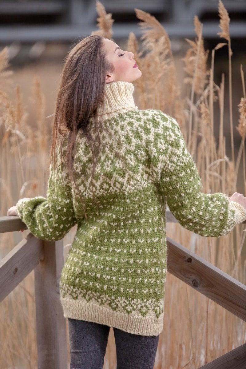 Green Wool Sweater – Hand Knitted Icelandic Nordic Pullover T438