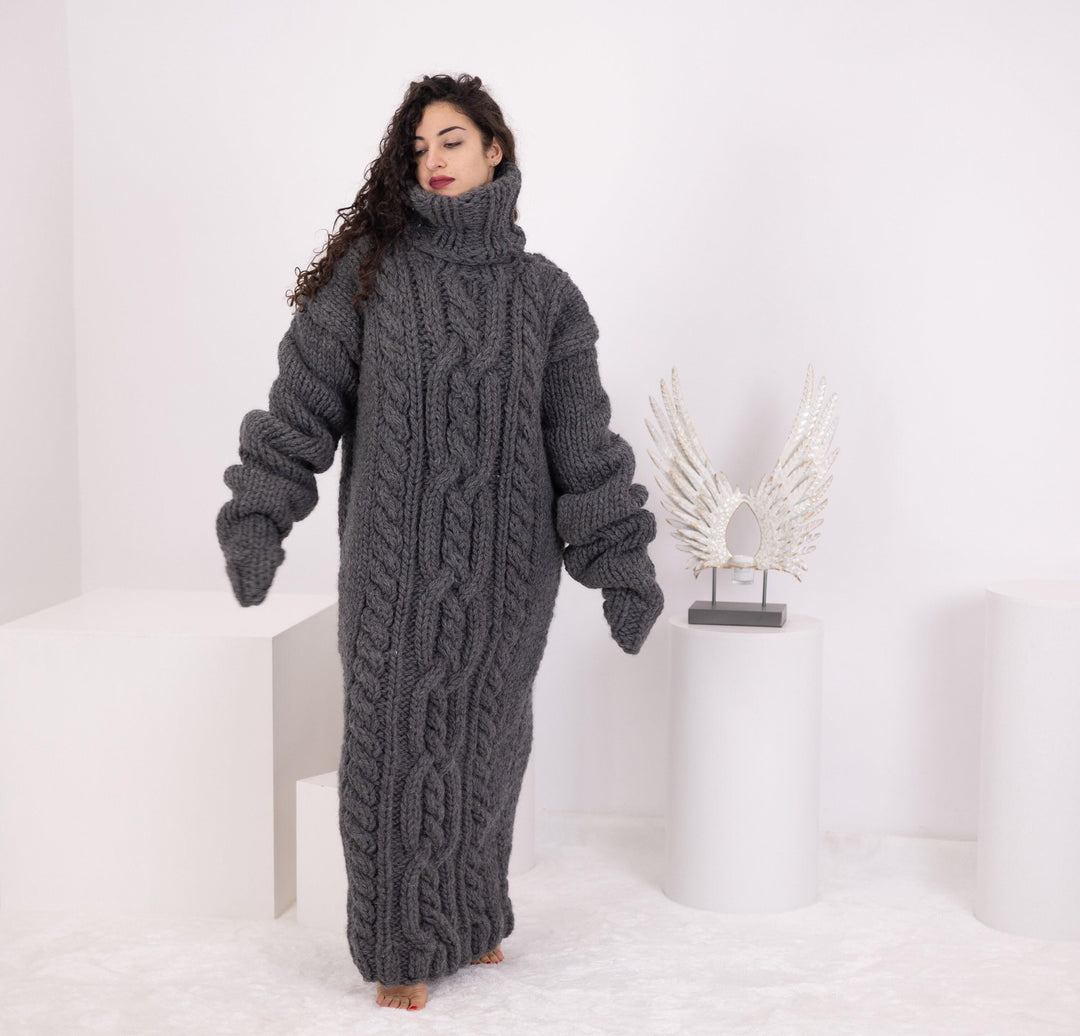 Chunky Gray Hand Knitted Maxi Dress with 100 cm Sleeves and Turtleneck T1550