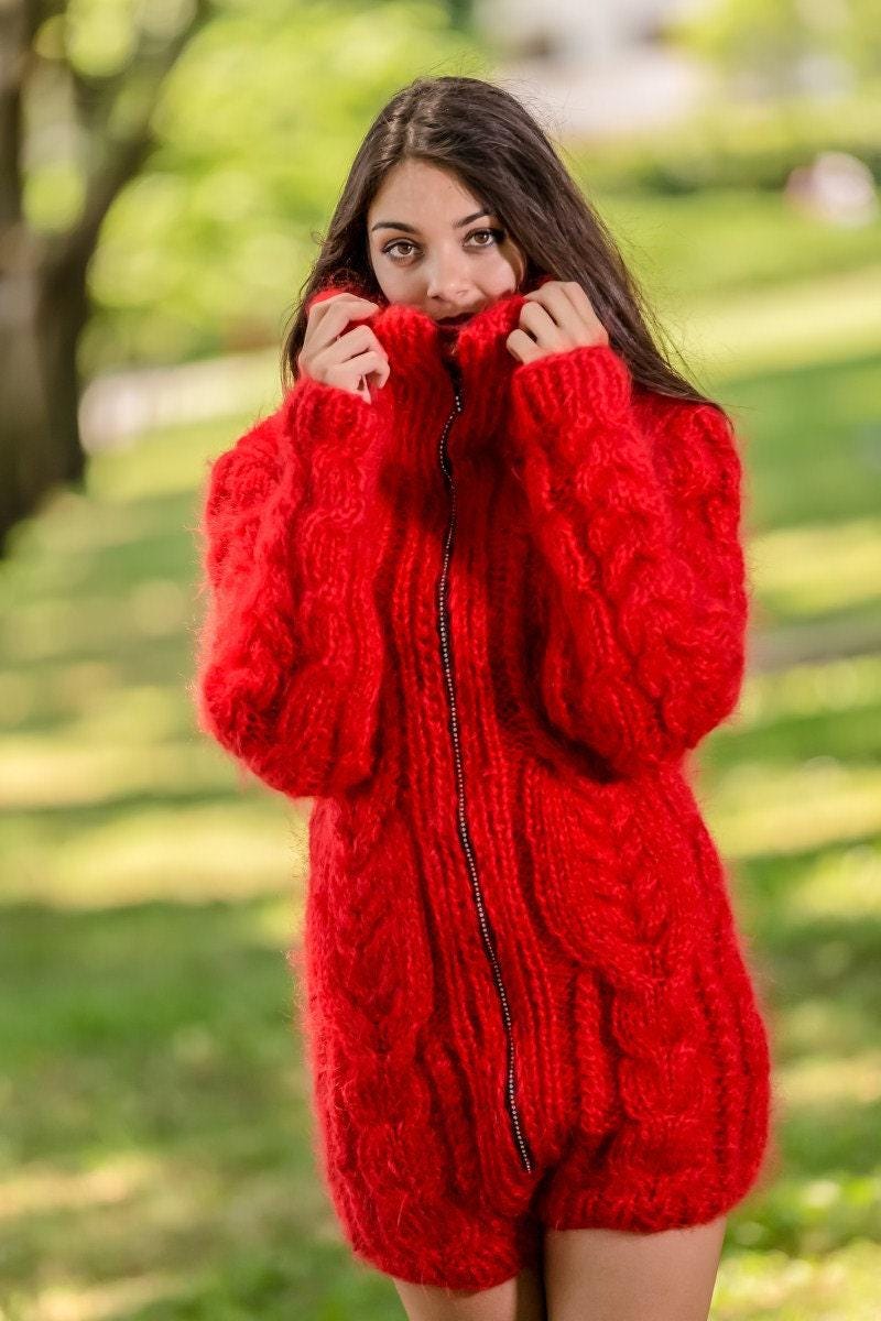 Red Mohair Catsuit – Chunky Hand-Knitted Fluffy Bodysuit with Zipper – Warm Winter Romper – T345