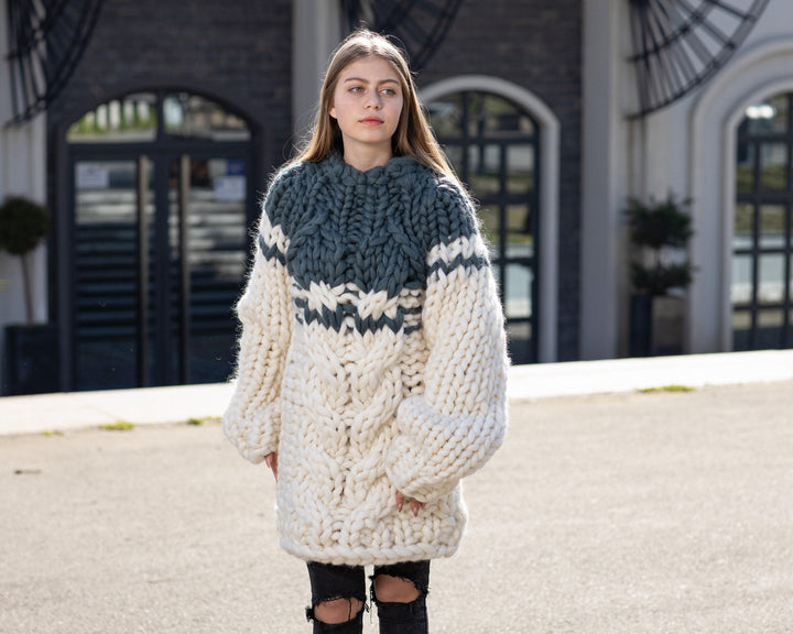 Super Chunky Merino Wool Sweater, Hand Knitted Giant Pullover T1041
