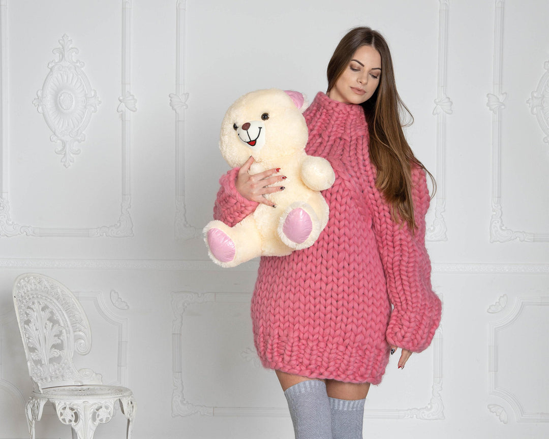 Super Chunky Pink Merino Wool Sweater, Hand Knitted Giant Pullover T623W