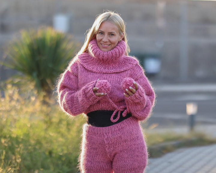 Cropped Pink Mohair Wool Sweater with Wide Neck, Hand Knitted Short Pullover T1483