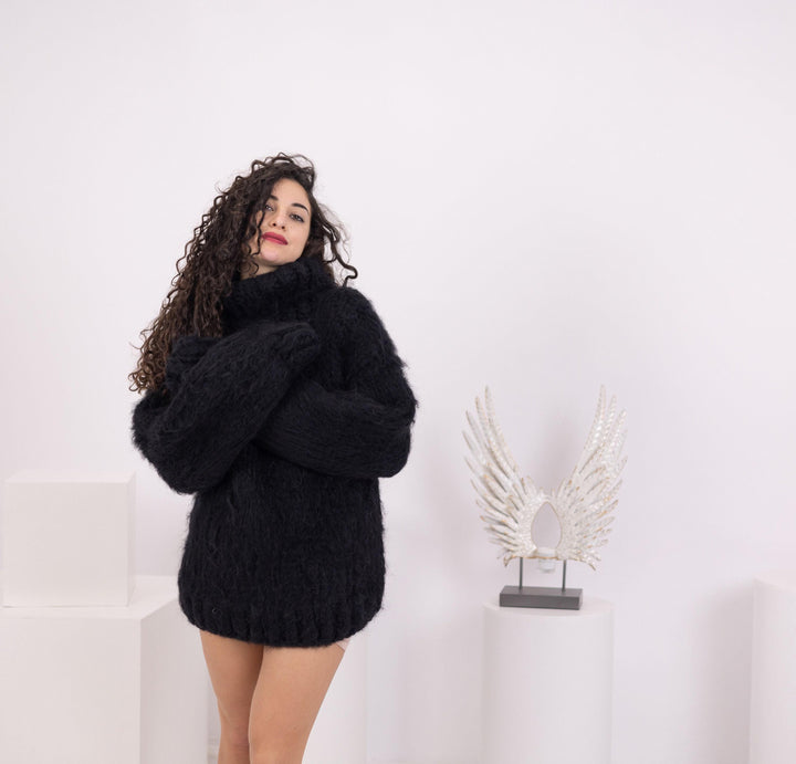Black Mohair Wool Sweater, Hand Knitted 6-Strand Chunky Oversized Pullover T1548