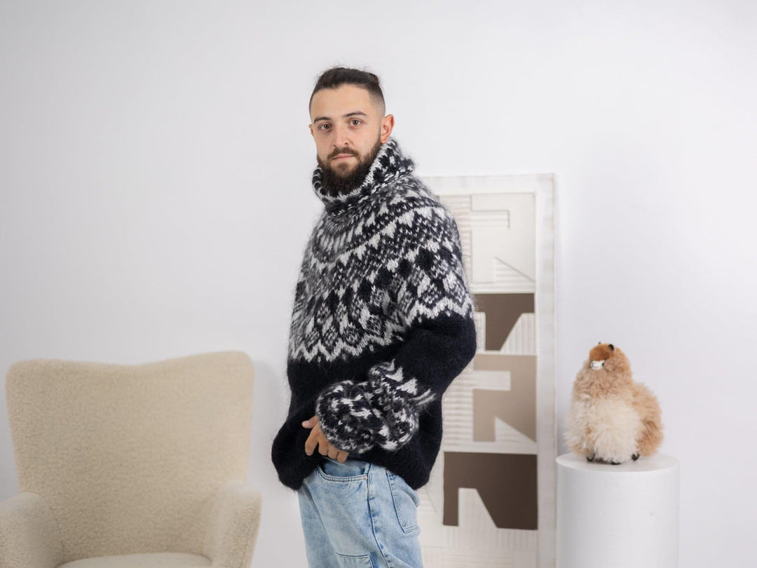 One available in Size 3XL, Norwegian Icelandic Men Mohair Sweater  T1689