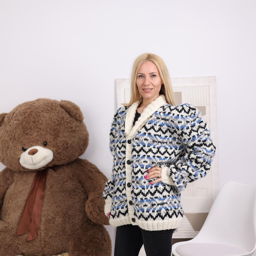 One available in size 6XL, Icelandic Lopi Wool Cardigan - Hand Knitted Jacket  T1839