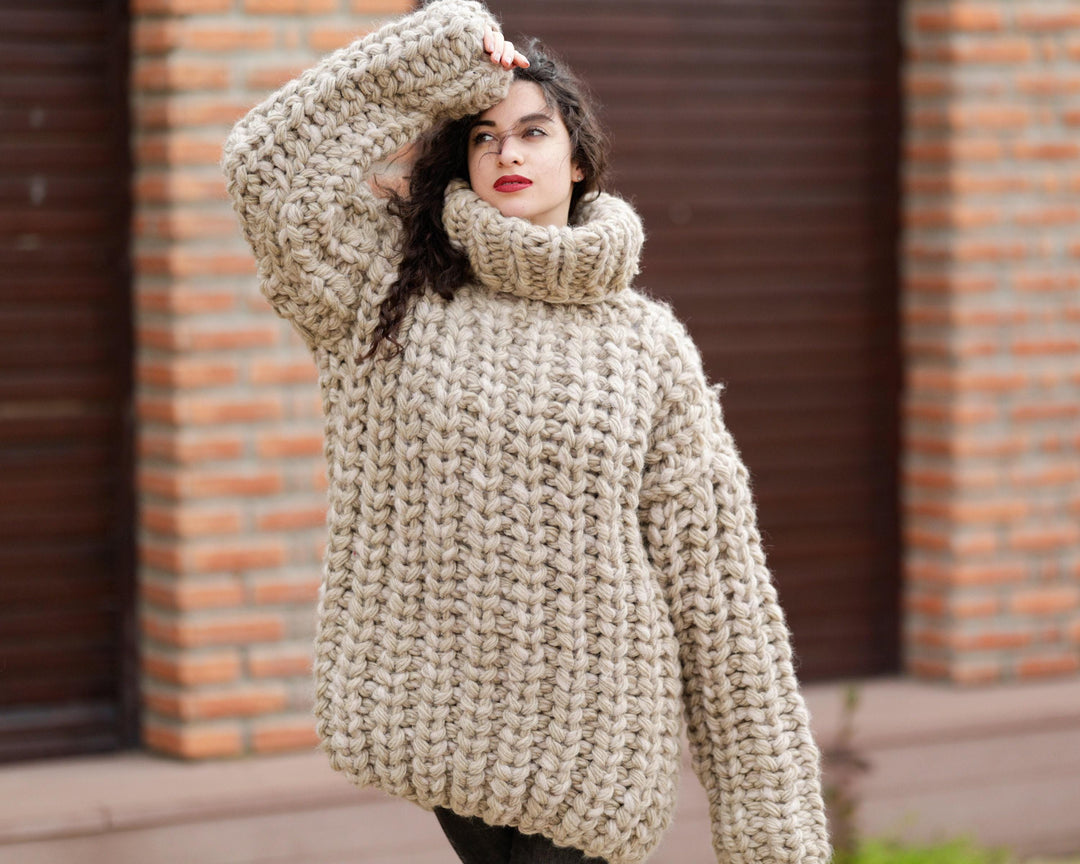 Super Chunky Alpaca Wool Sweater, Hand Knitted 26-Strand Thick Pullover T1391
