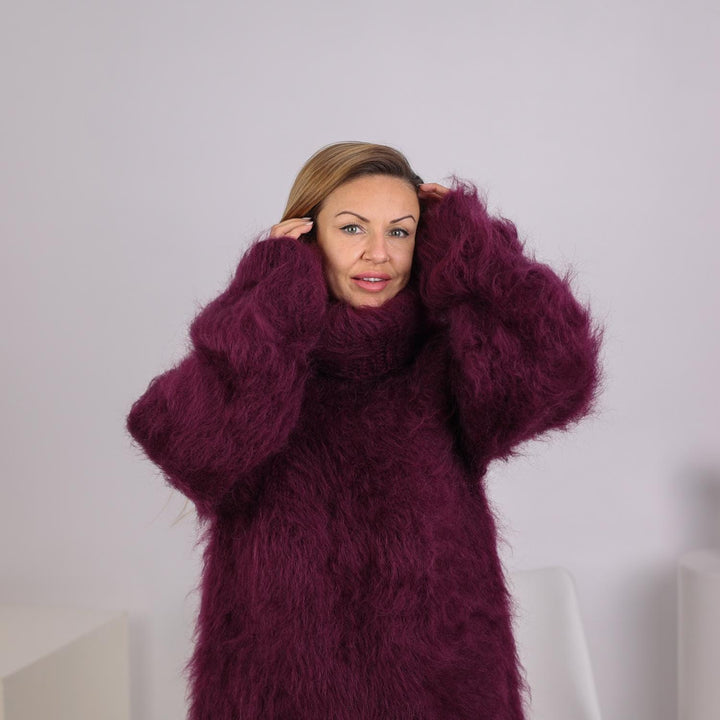 Hand-Knitted Mohair Sweater – 3-Strand Extra Fluffy Fuzzy Turtleneck Pullover T1818