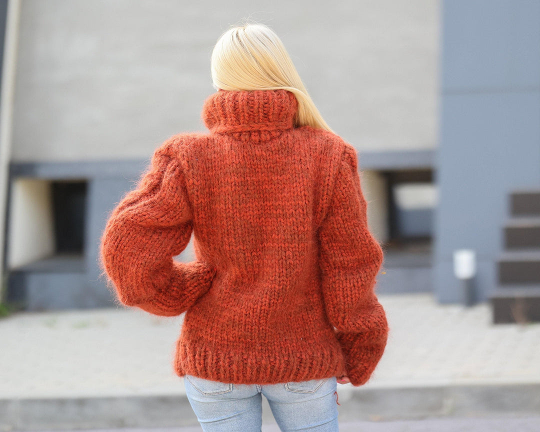 16-Strand Mohair–Italian Alpaca Sweater – Hand-Knitted Chunky Cabled Fuzzy Jumper T1492