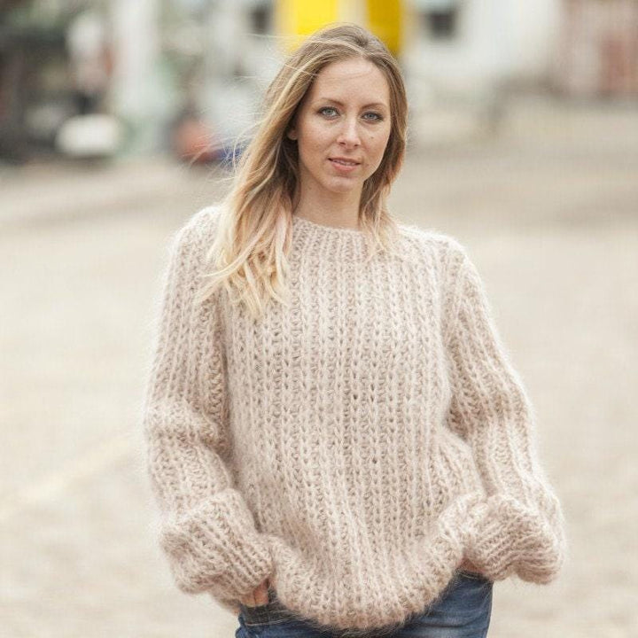 Beige Mohair Sweater – Hand-Knitted Soft Ribbed Thick Oversized Crewneck Pullover T464