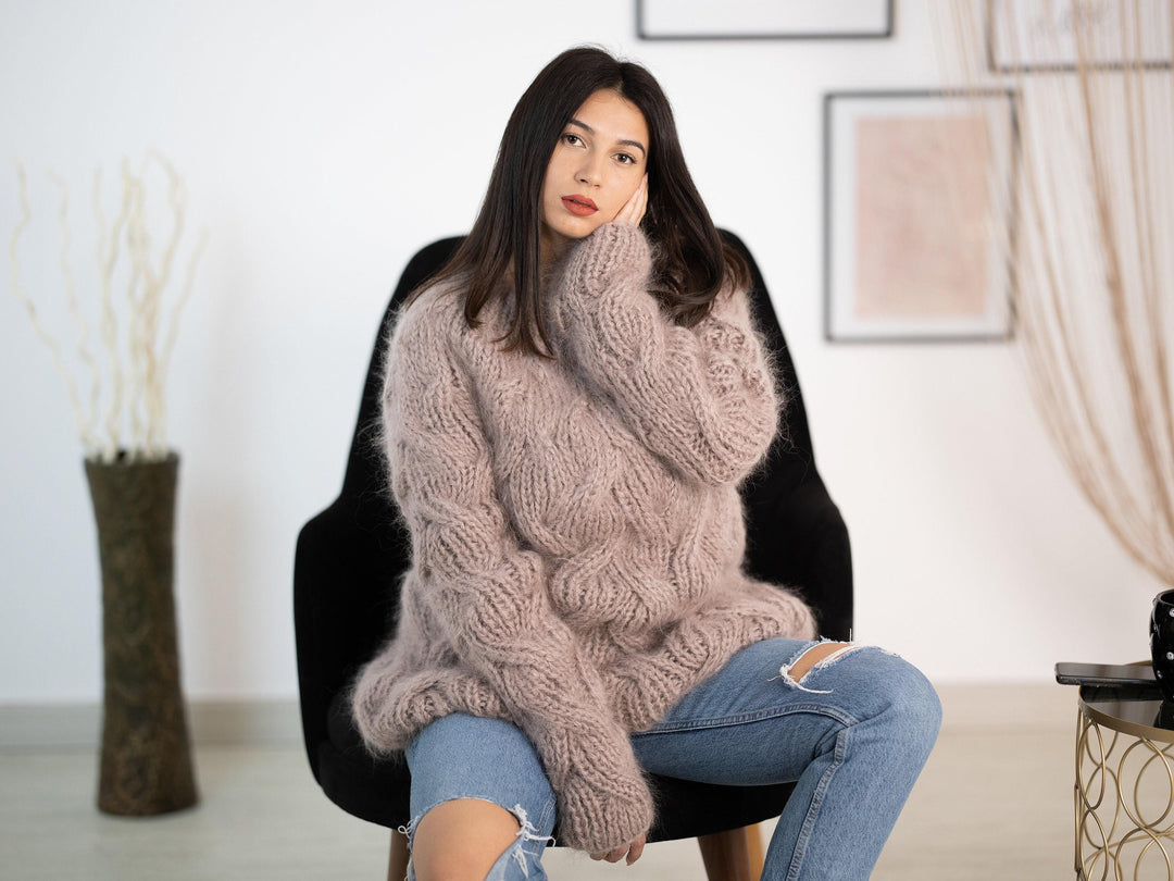 Beige Mohair Sweater – Hand-Knitted Cabled Pullover T1156