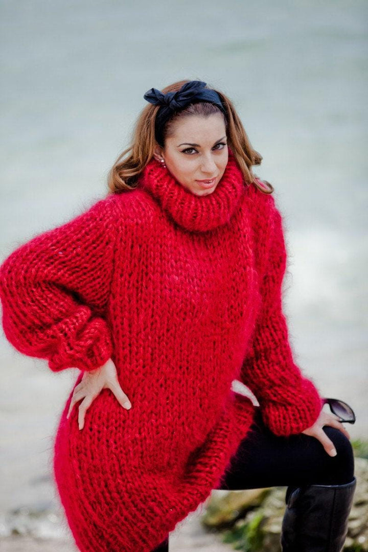Thick Mohair Sweater – Hand-Knitted Fluffy Oversized Chunky Turtleneck Pullover T44