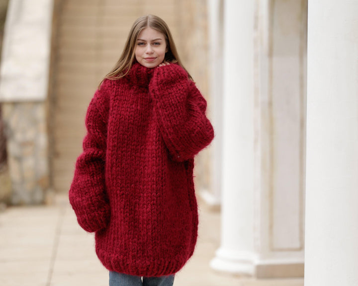 12-Strand Huge Turtleneck Mohair Sweater – Hand-Knitted Chunky Unisex Red Fluffy Pullover T1373