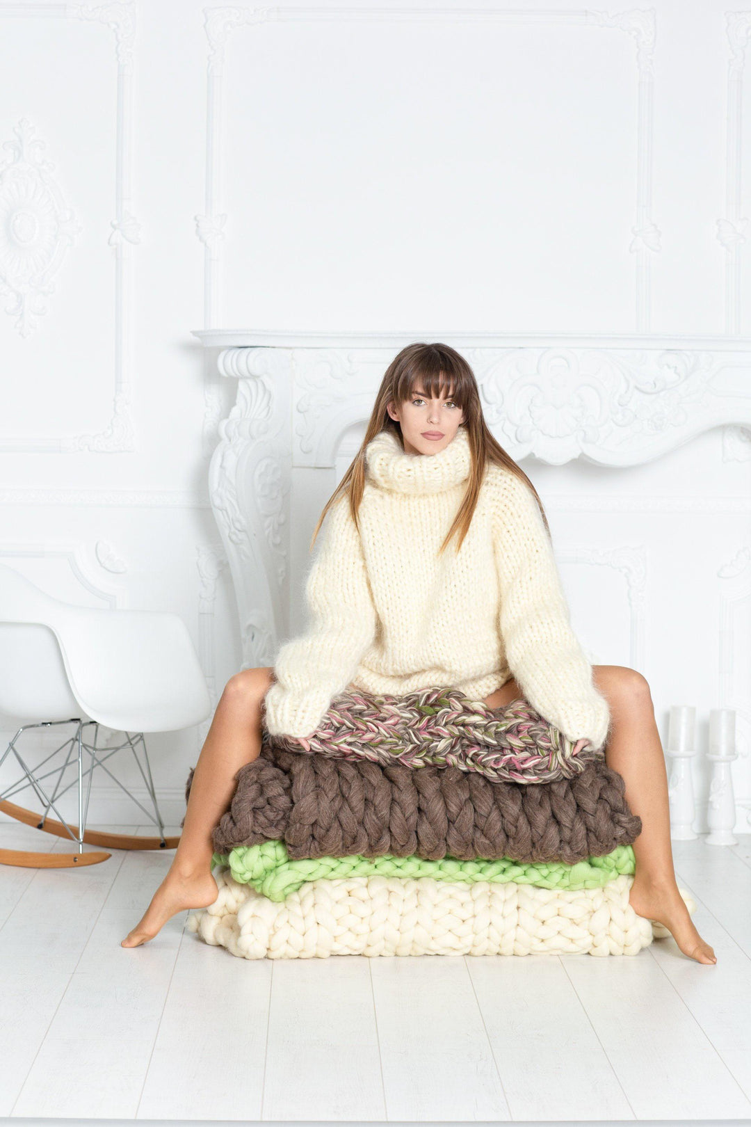 10-Strand Mohair Sweater – Hand-Knitted Chunky Cream Turtleneck Pullover T582