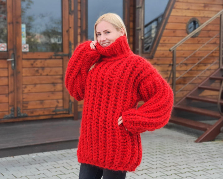 8-Strand Chunky Red Mohair–Wool Mix Sweater – Hand-Knitted Pullover T915