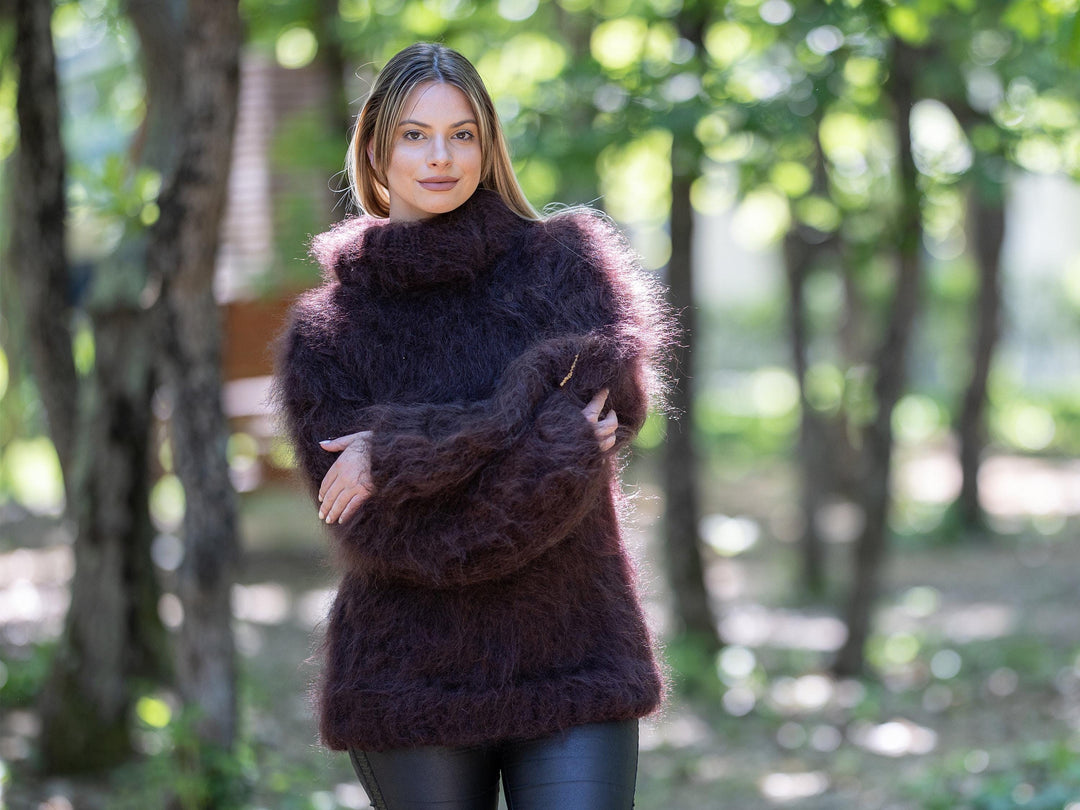 Hand-Knitted Brown Mohair Sweater – Fluffy Fuzzy Huge Oversized Turtleneck Pullover T1215