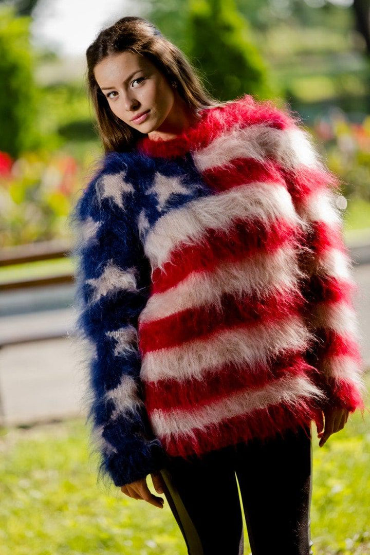 American Flag Mohair Sweater – Hand-Knitted Fluffy Chunky Crewneck Pullover T110