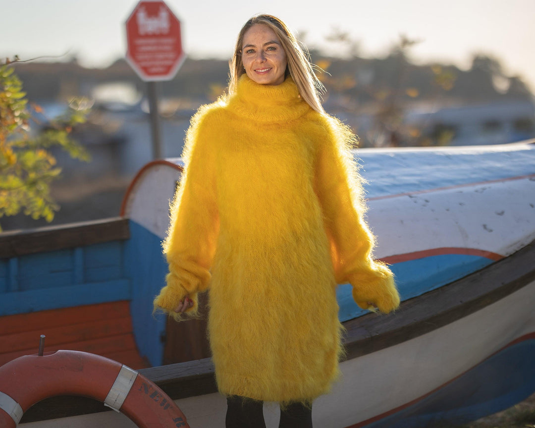 Yellow Mohair Turtleneck Sweater – Hand-Knitted Fluffy Soft Winter Pullover T1294