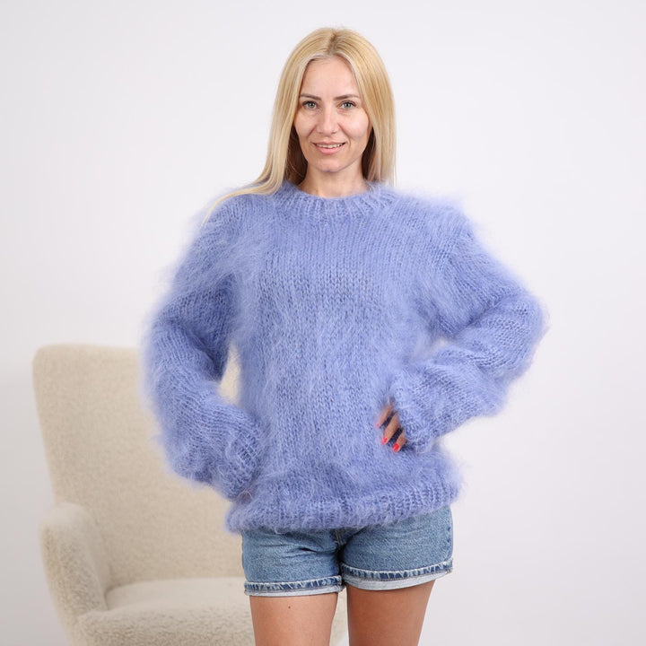 Fluffy Mohair Sweater – Hand-Knitted Hairy Fuzzy Big-Needle Pullover by Tiffy Mohair T1902