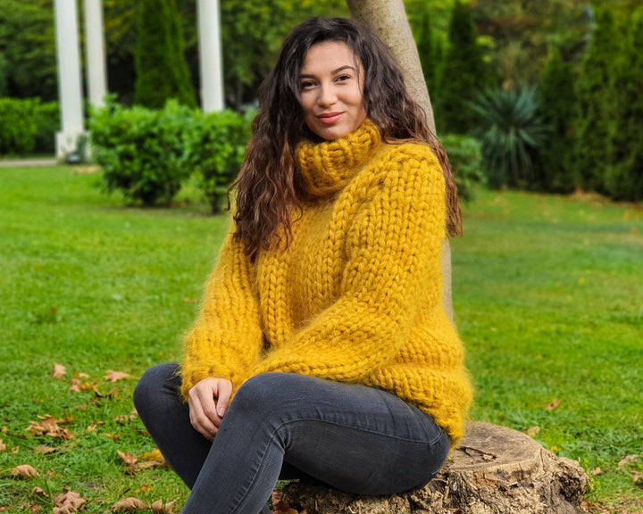 12-Strand Turtleneck Mohair Sweater – Hand-Knitted Chunky Unisex Pullover T895