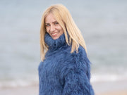 Mohair-Woll-Mischpullover – Handgestrickter dicker blauer Rollkragenpullover T1078