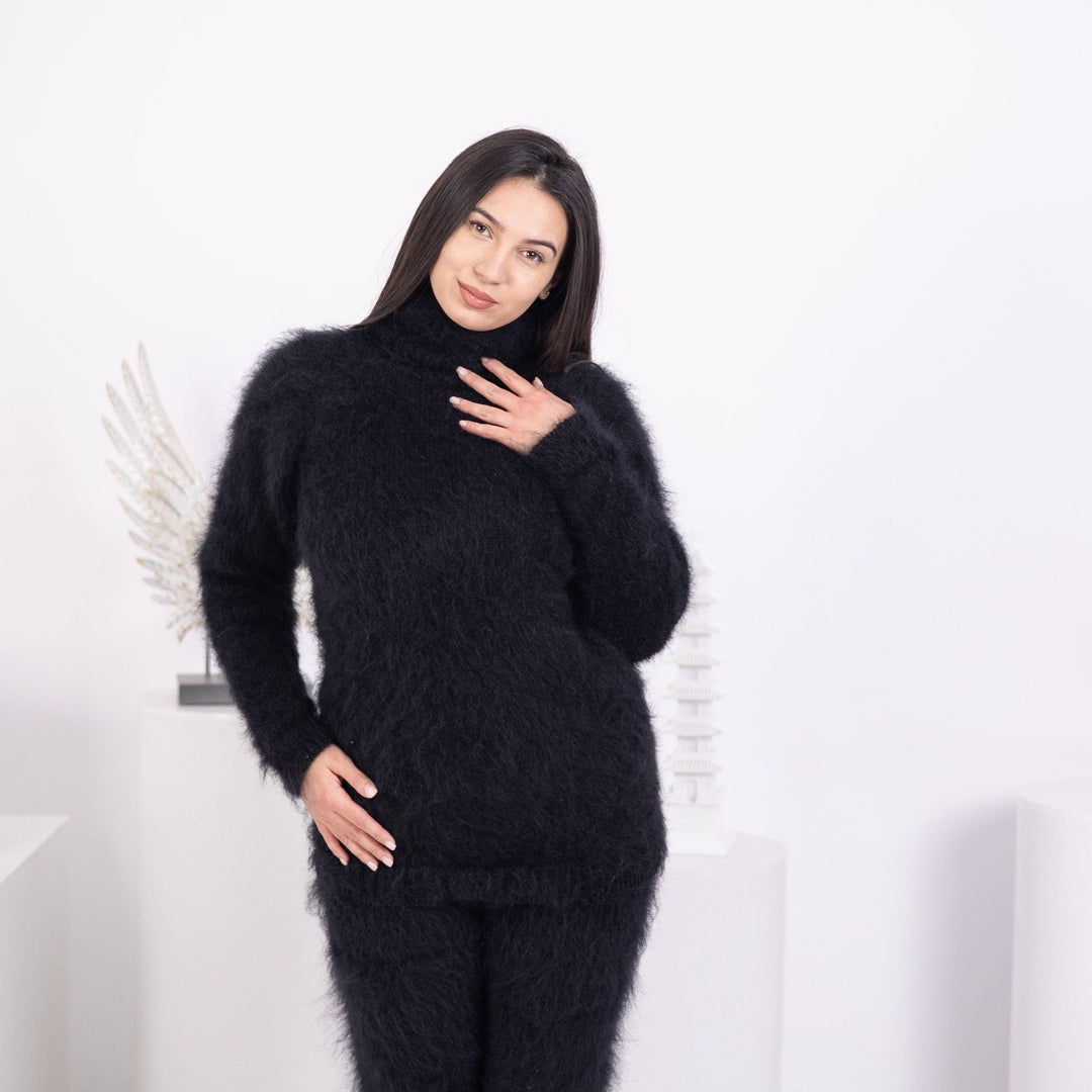 Black Mohair Turtleneck Sweater – Hand-Knitted Fluffy Soft Winter Pullover T1589