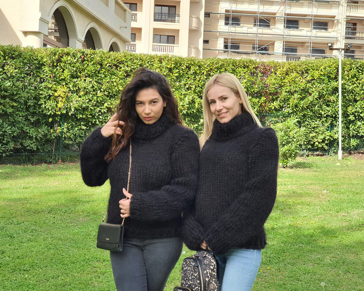 6-Strand Mega Thick Mohair Sweater – Hand-Knitted Fuzzy Unisex Black Pullover T894