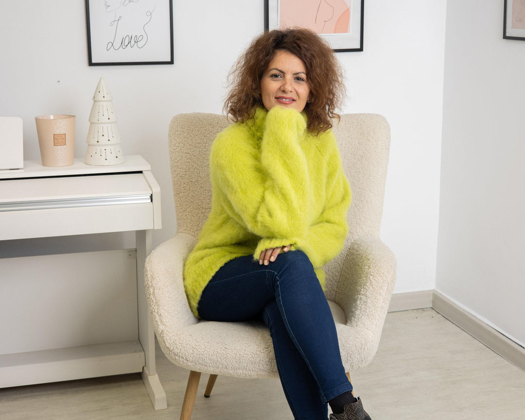Italian Mohair Fluffy Sweater, Hand Knitted Soft Cozy Pullover T1317