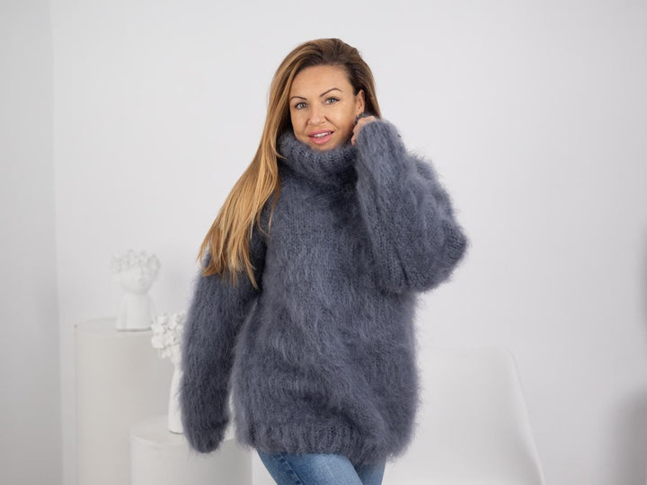 Hand-Knitted Gray Mohair Sweater – Fluffy Chunky Oversized Turtleneck Pullover T1740