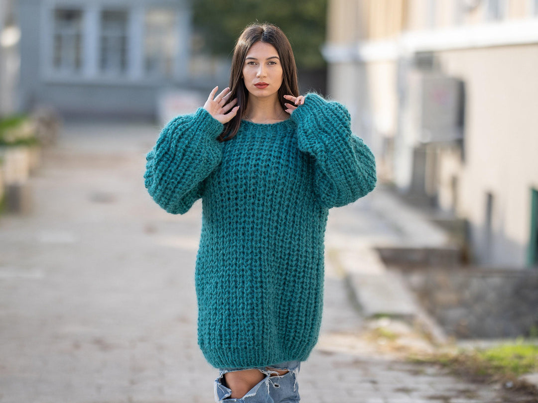 Green Mohair Sweater – Hand-Knitted Soft Crewneck Pullover T1154