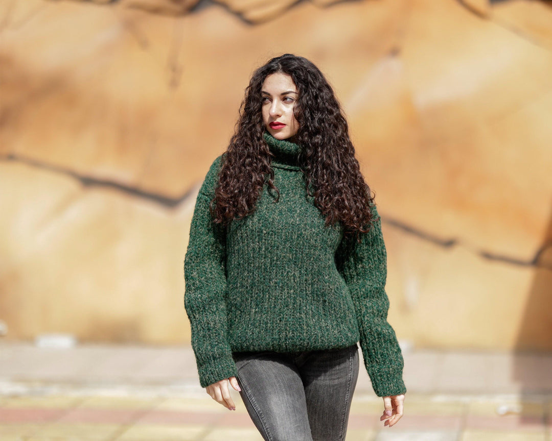 6-Strand Alpaca and Merino Wool Sweater, Hand Knitted Extra Soft Jumper T1383